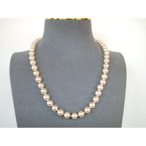 Vintage Pearl Necklace With Gold Clasp 16"